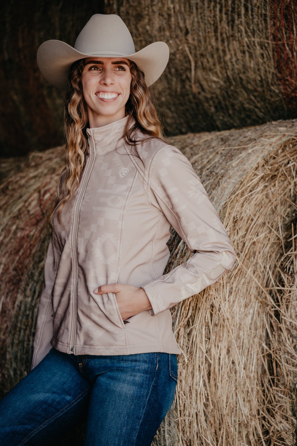 'Oakley' Ariat Logo Softshell Jacket (XS-XXL)