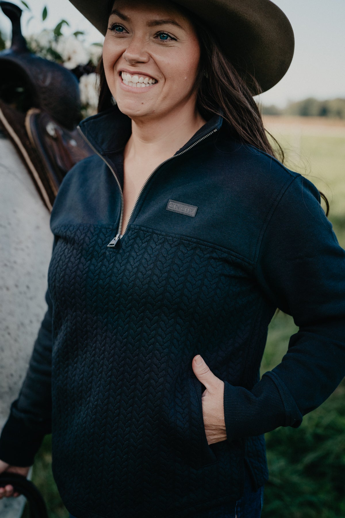 'Nellie' Women's CINCH 1/4 Zip Knit Pullover (2 Colours)