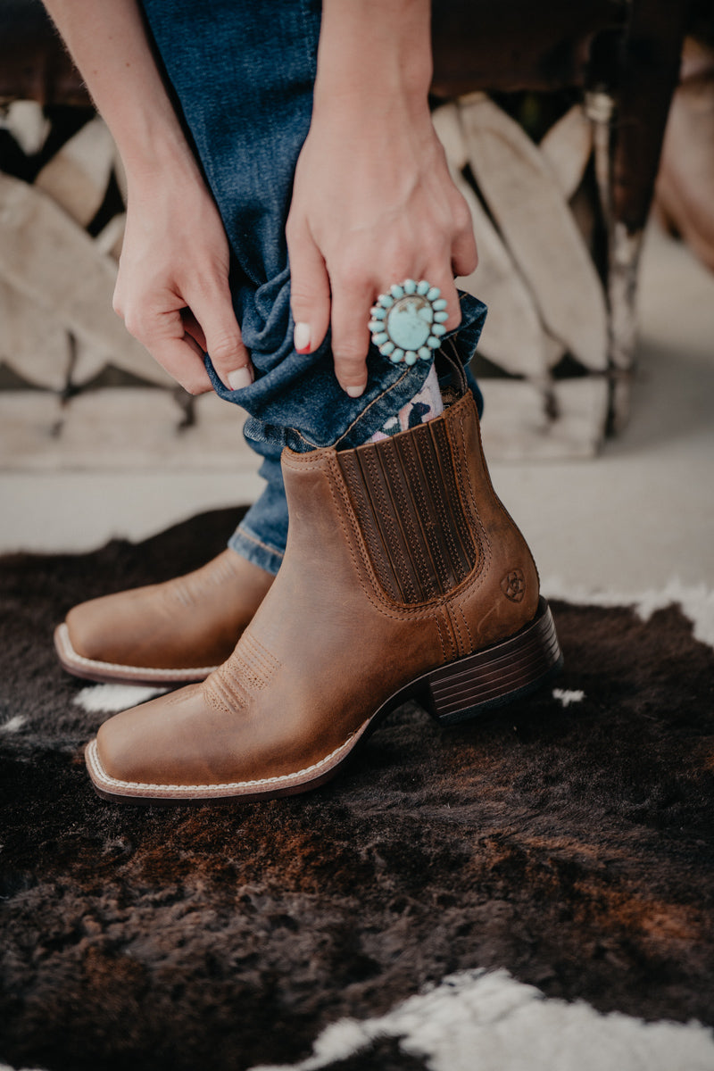 'Booker Chelsea' Distressed Brown Women's Ariat Boot