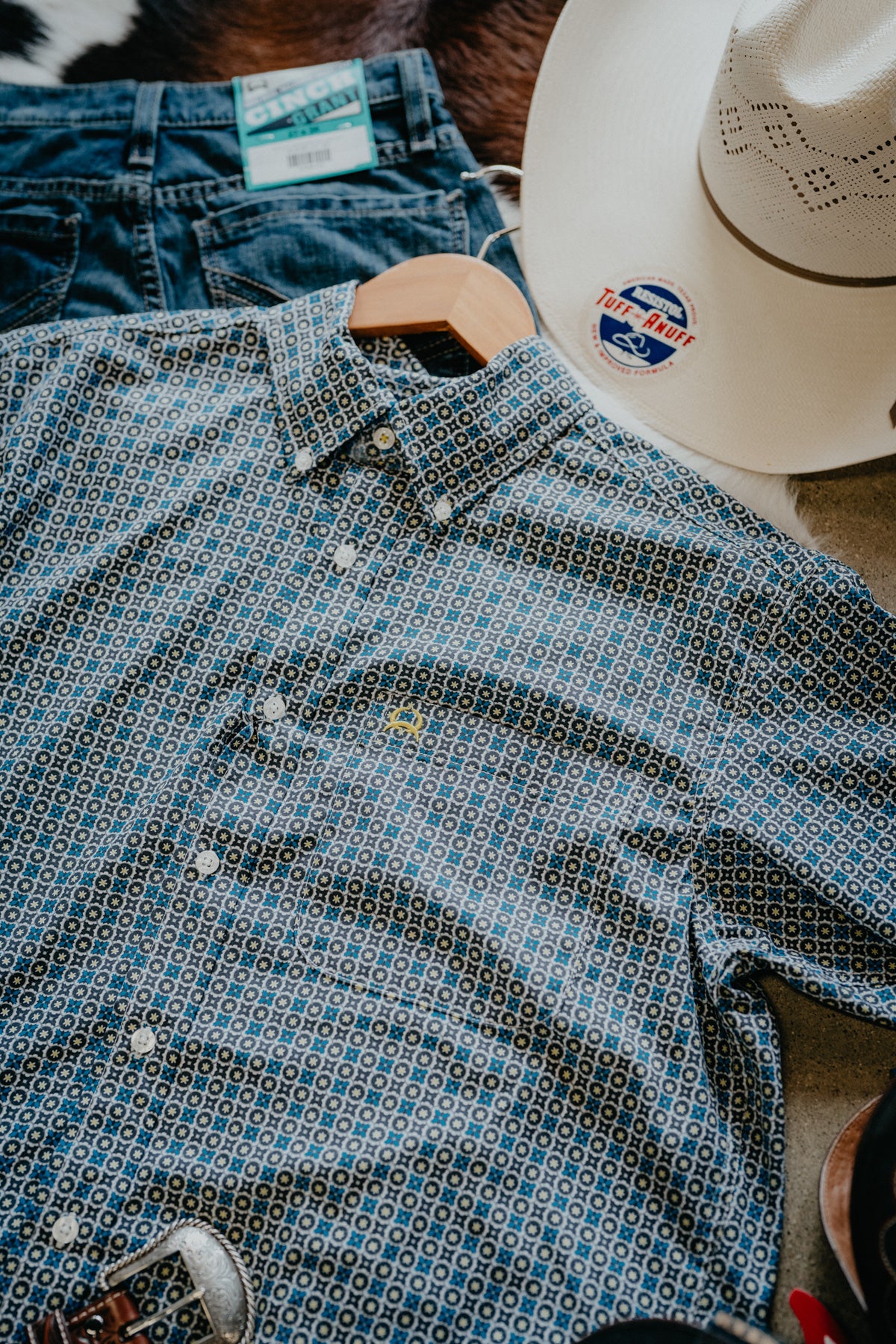 'Ryder' Men's Long Sleeve CINCH Blue/Yellow Geometric Arenaflex Button Up (S-XXL)