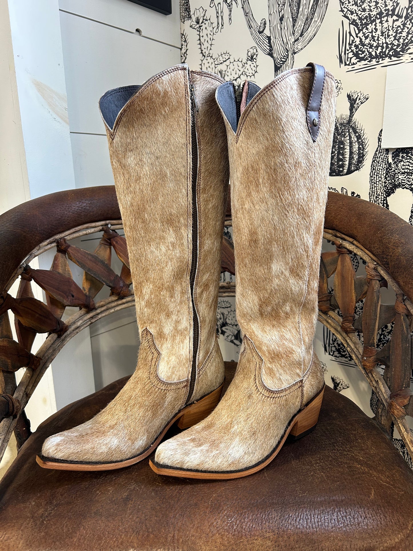 {Size 8.5 WIDE Calf Width} 'Granizo Cafe' Tall Cowhide Boots by Liberty Black