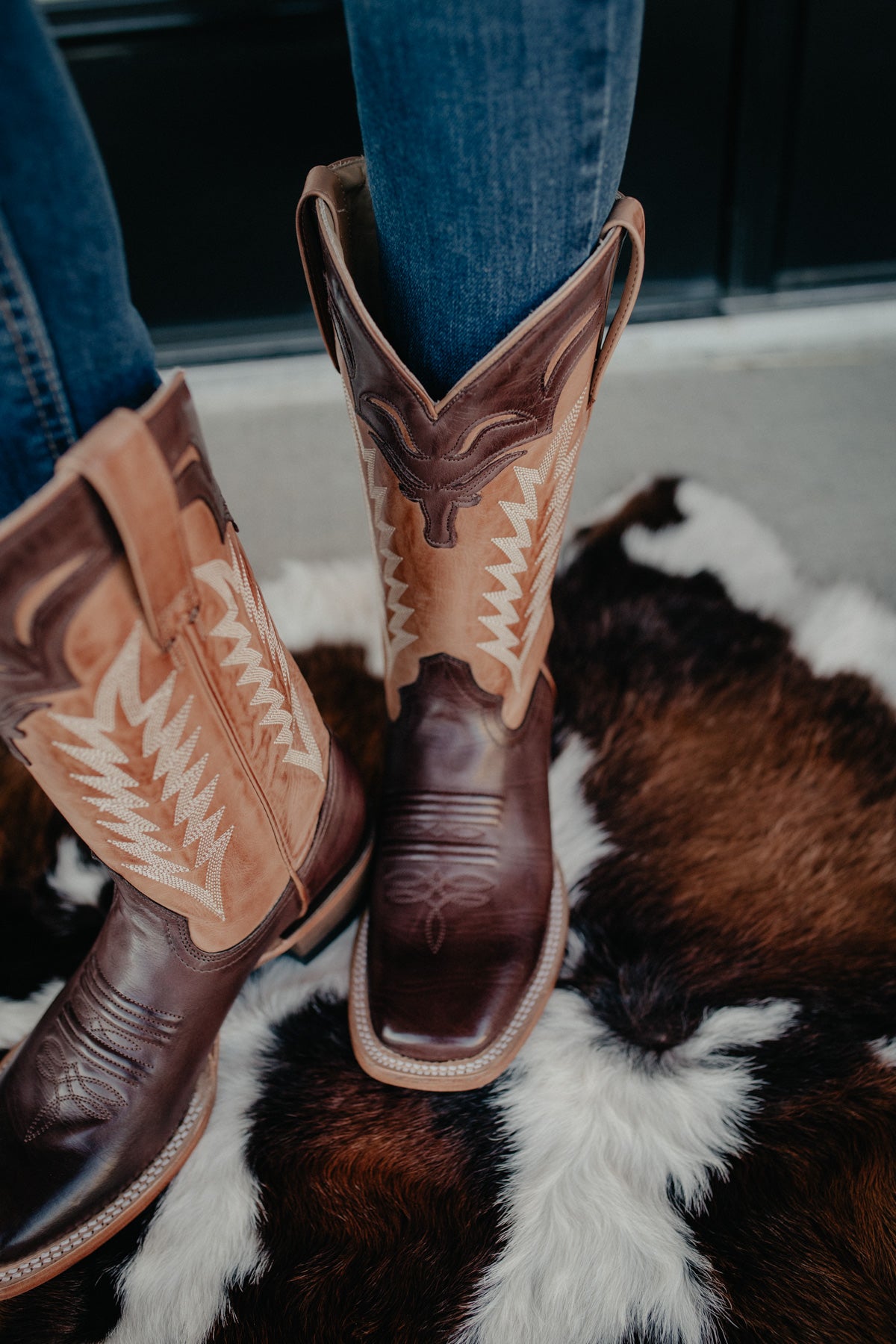 'Marion' Stetson Longhorn Wide Square Toe Cowboy Boot