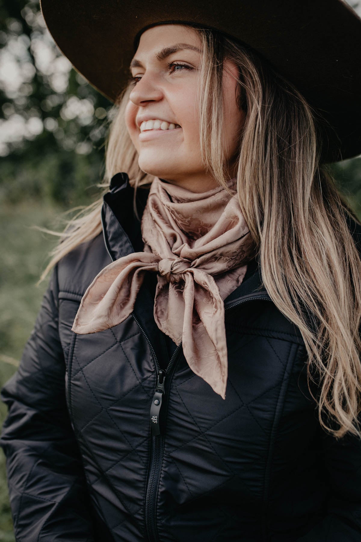 Jacquard 34.5" Wild Rag (Multiple Colours)