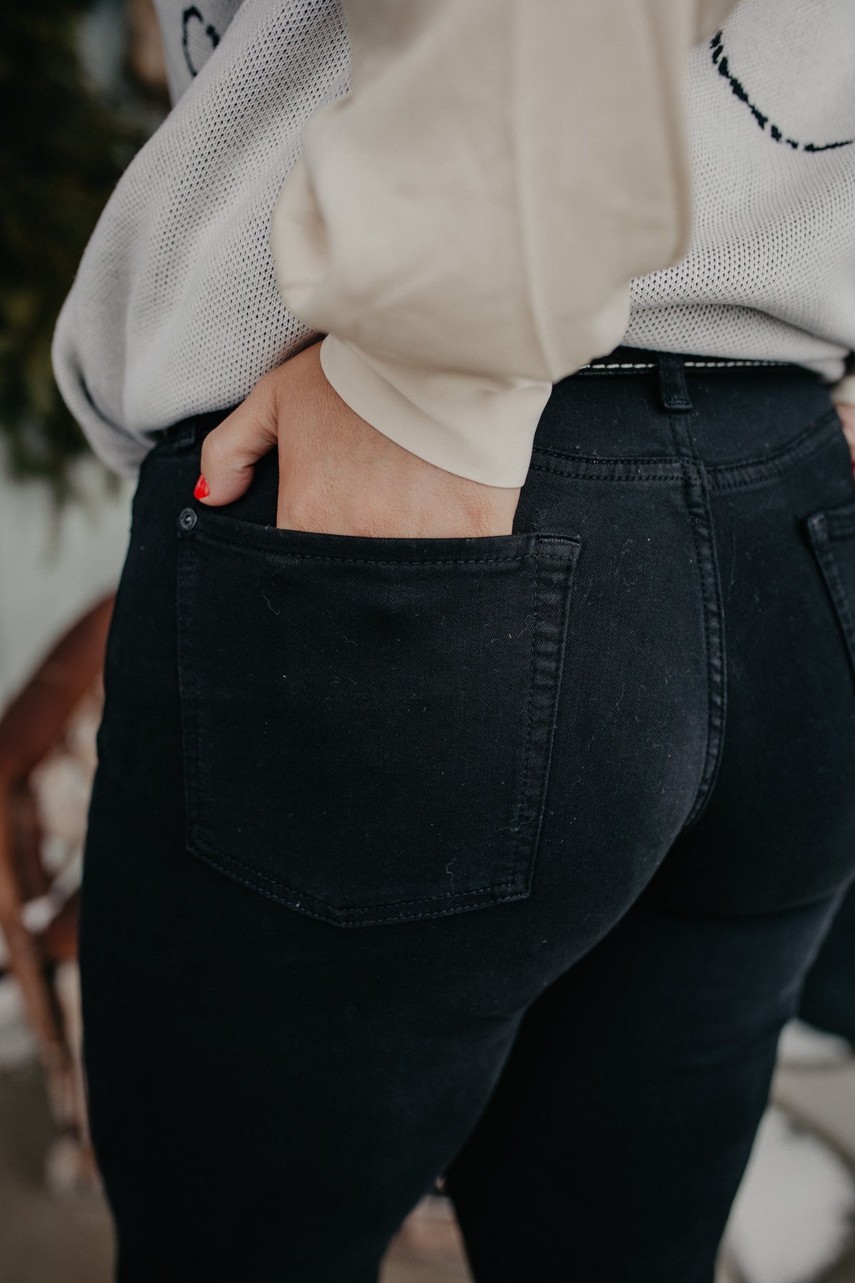 'Tunisia' Black Dojo by 7 For All Mankind {Tailorless} (Sizes 27, 28 only)