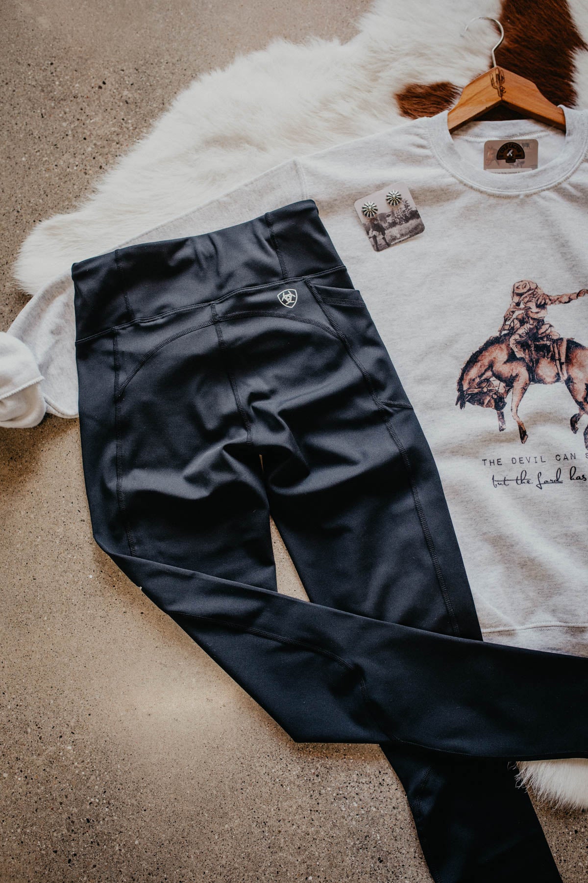 Ariat Black Tek Tight / Leggings (1 XXL only)