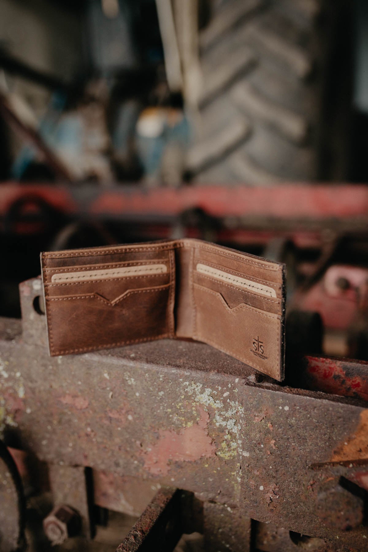 'Foreman' Leather Bifold II Wallet by STS Ranchwear (STS61988)
