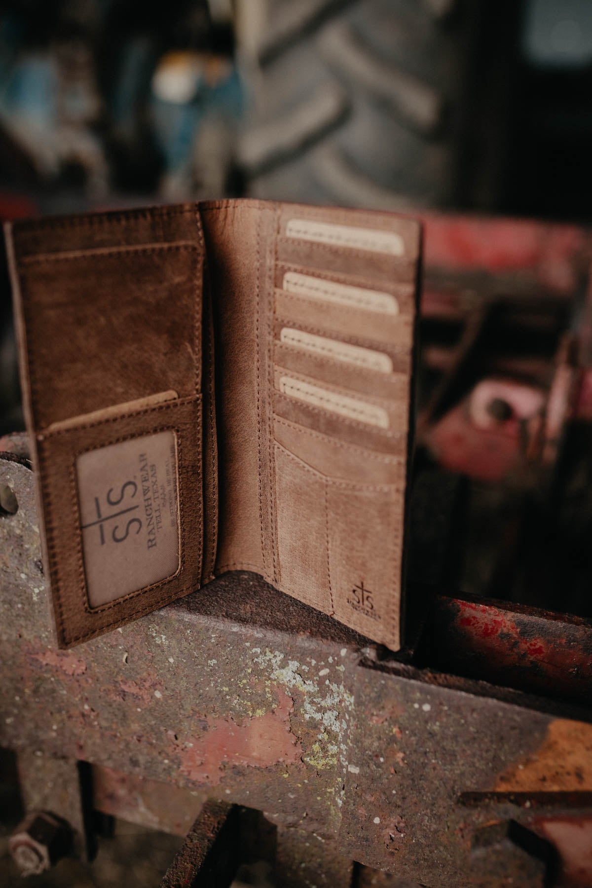 'Foreman' Men's Leather Long Bifold Wallet by STS Ranchwear (STS60375)