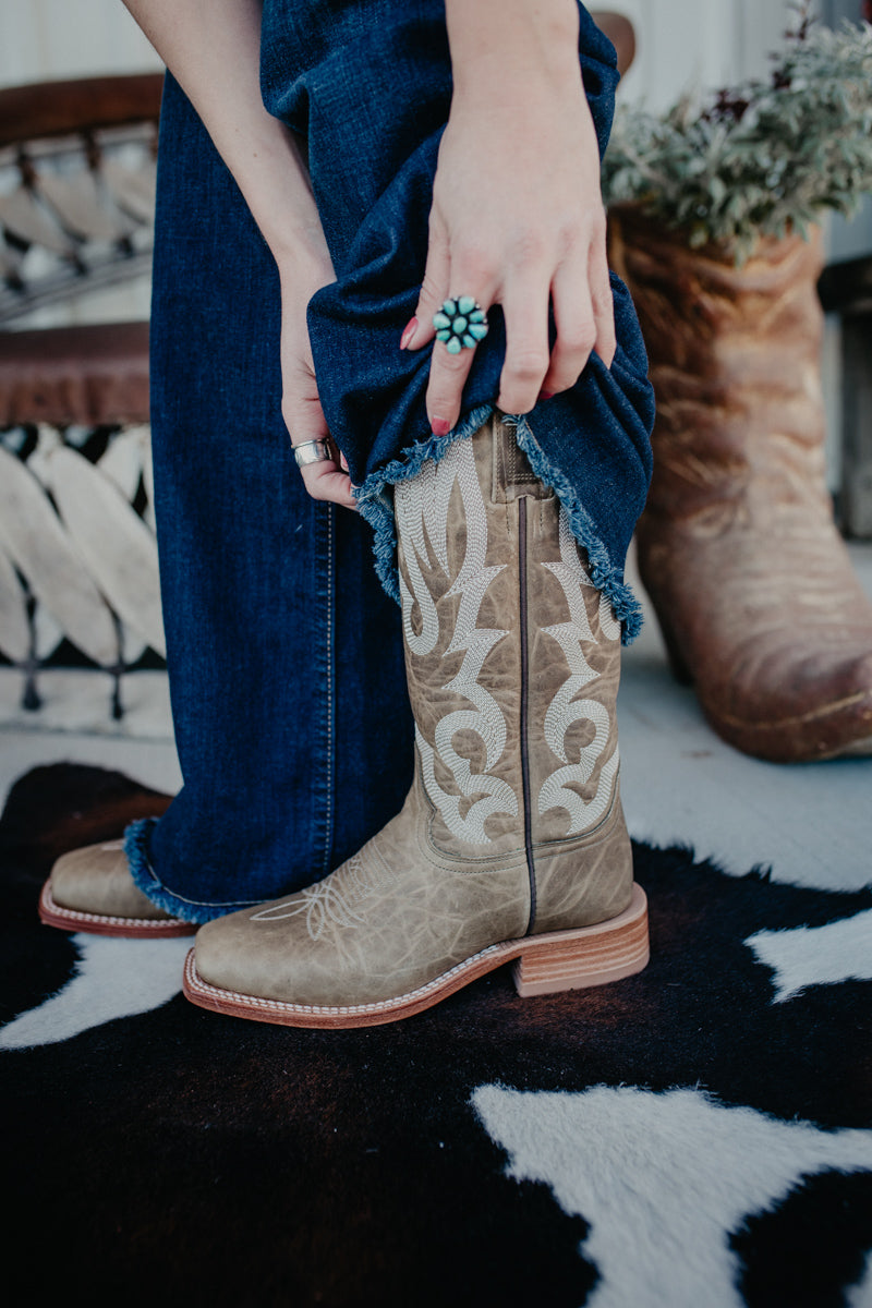 13" 'Augusta' Tan Hyer Women's Cowboy Boots (Sizes 6-11/ B & C Widths)
