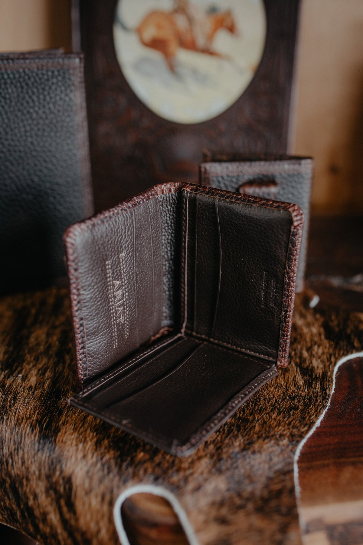 'Dark Textured' Ariat Wallet Ariat (3 Styles)