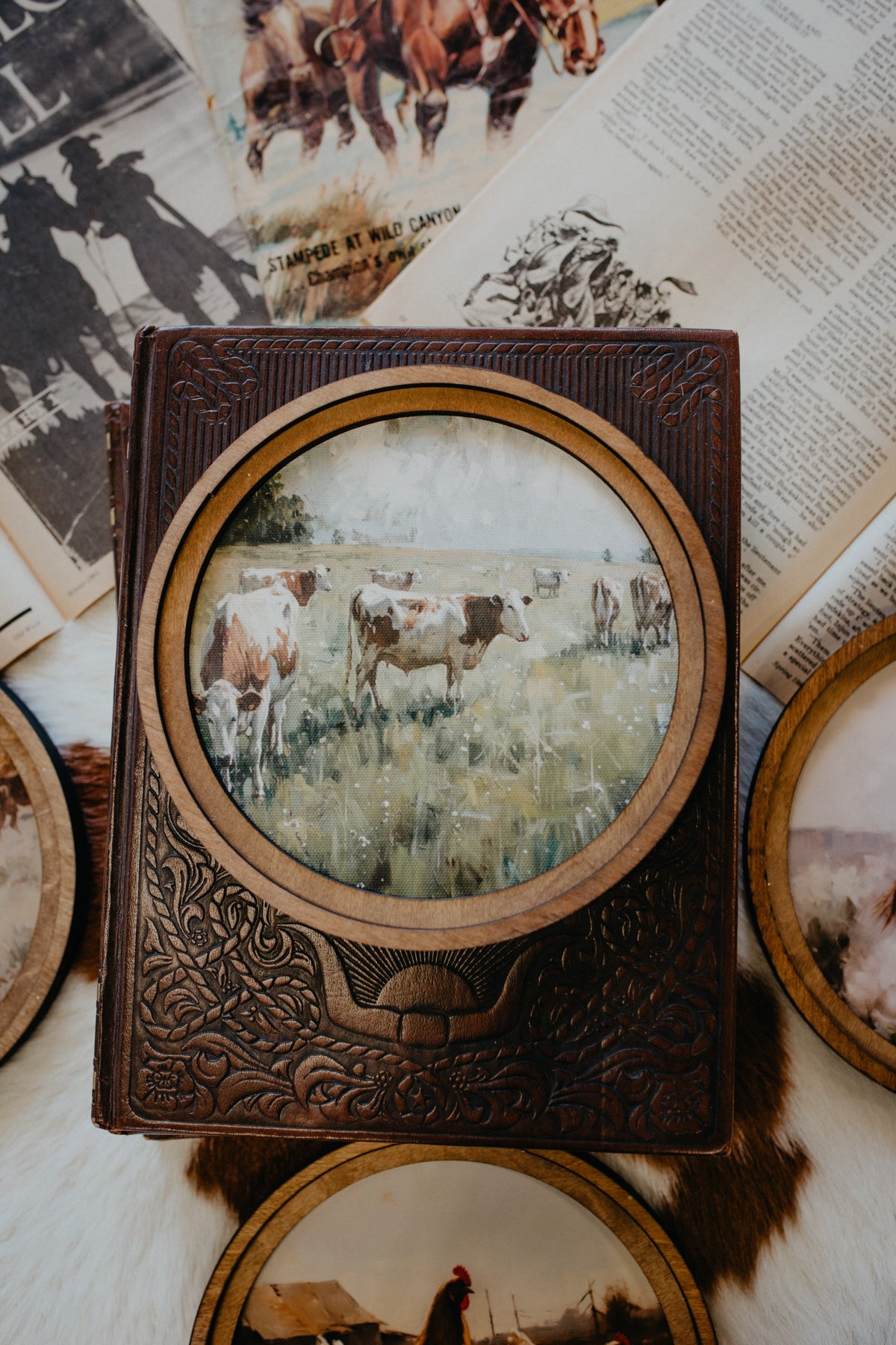 Mini 8" Round Wooden Framed Artwork (7 Styles)