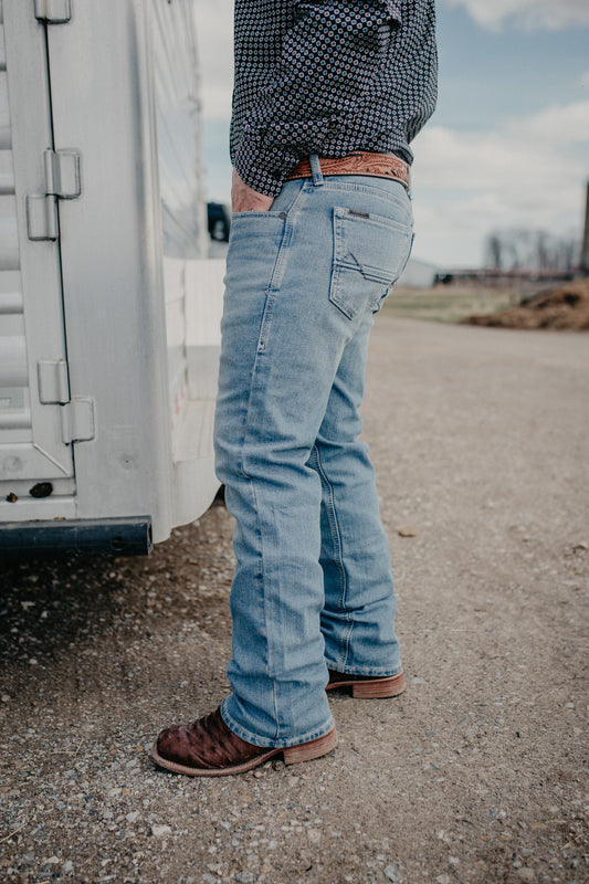 'Dixon' Men's Ariat M7 Slim Fit Straight Leg Jean (Light Wash)