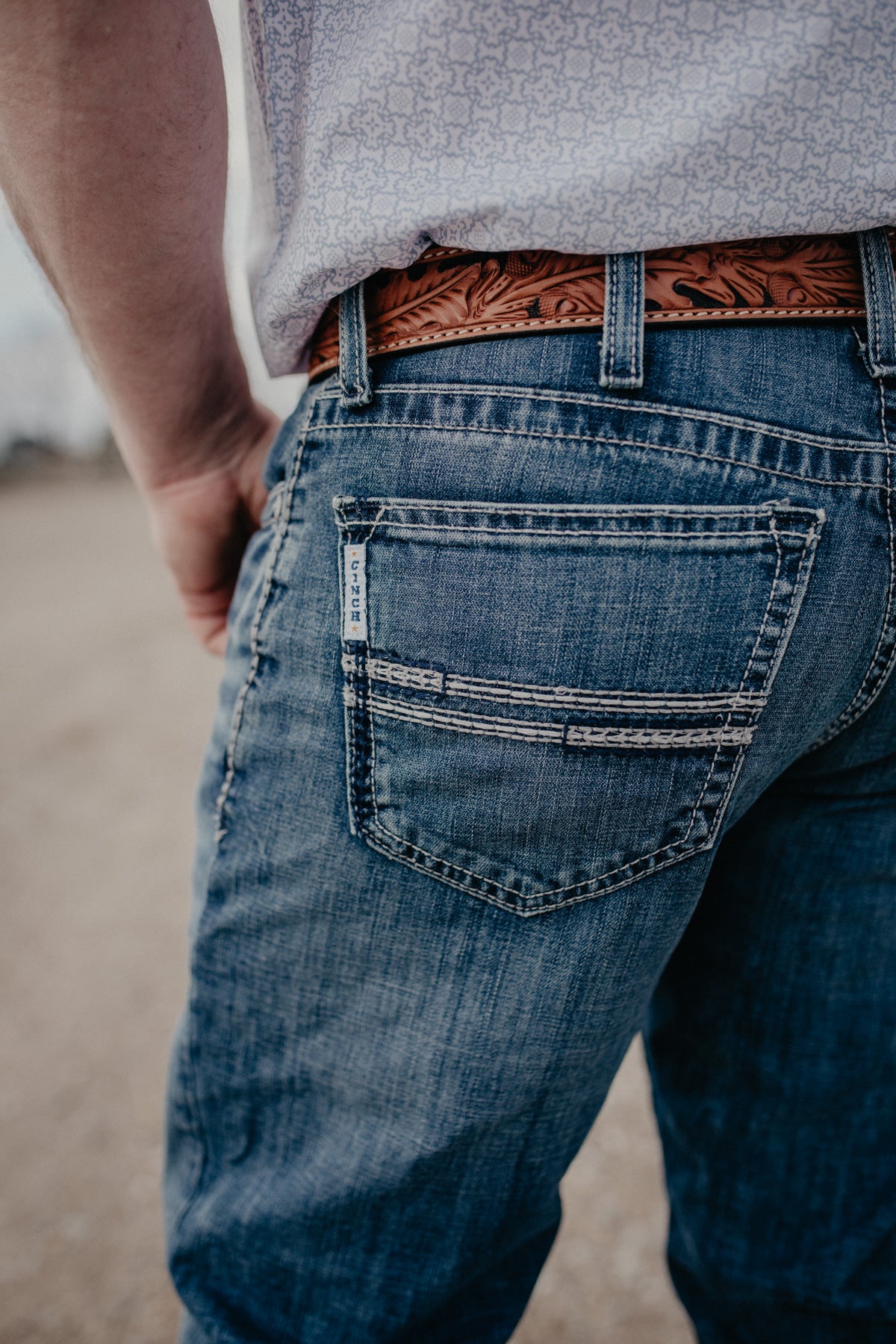 'Stan' Men's White Label CINCH Relaxed Straight Leg Jean {Medium Stone}