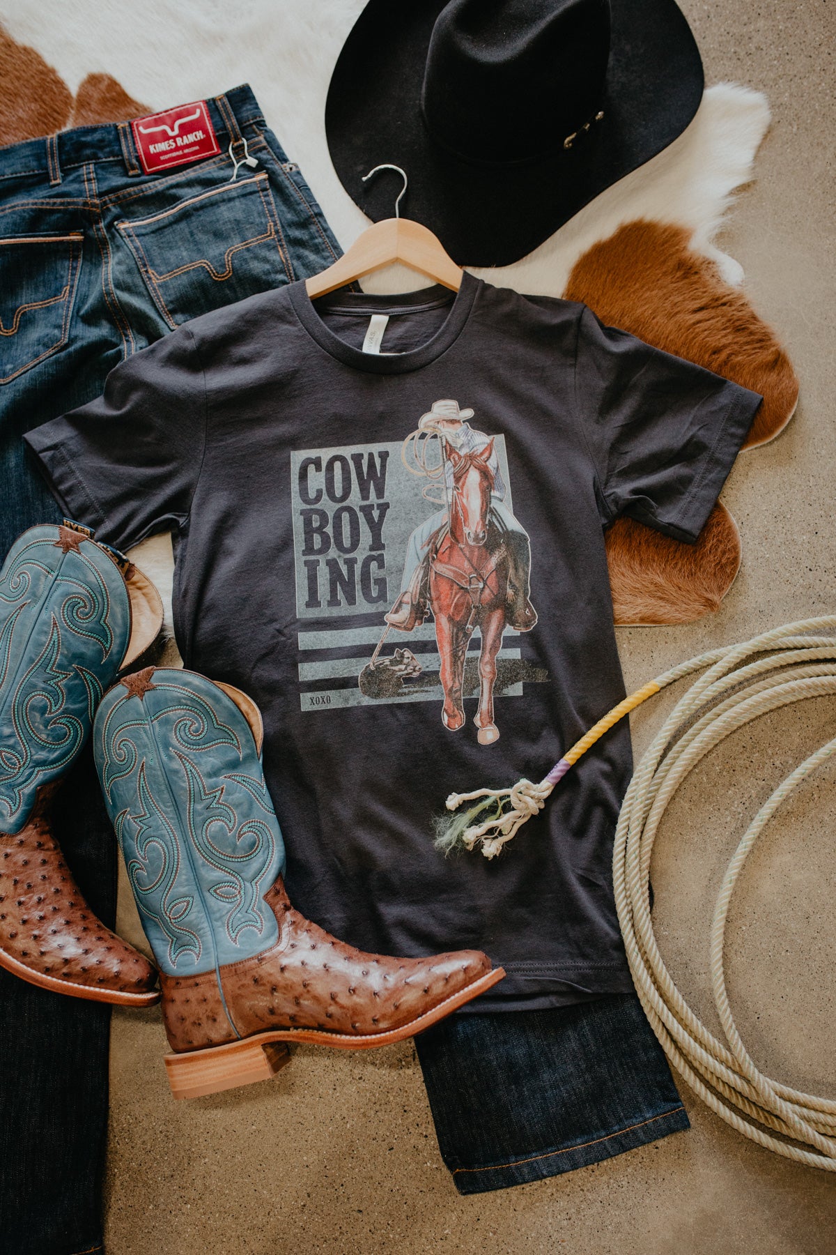 'Cowboyin' in Charcoal Graphic T (L - XXL)