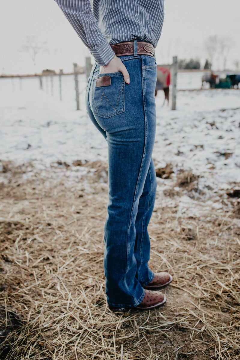 'London' Retro Bailey Bootcut Jean by Wrangler (24-34)