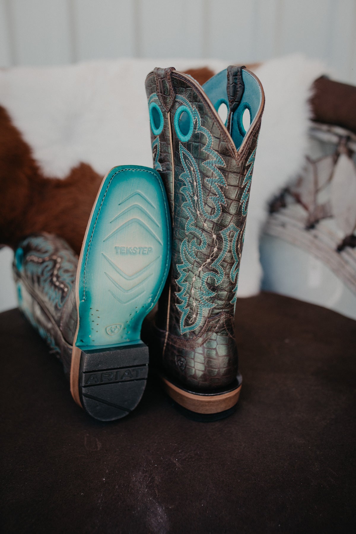Ariat Futurity Boon Cowboy Boot with Embossed Croc Design & Teal Stitching (6-10)