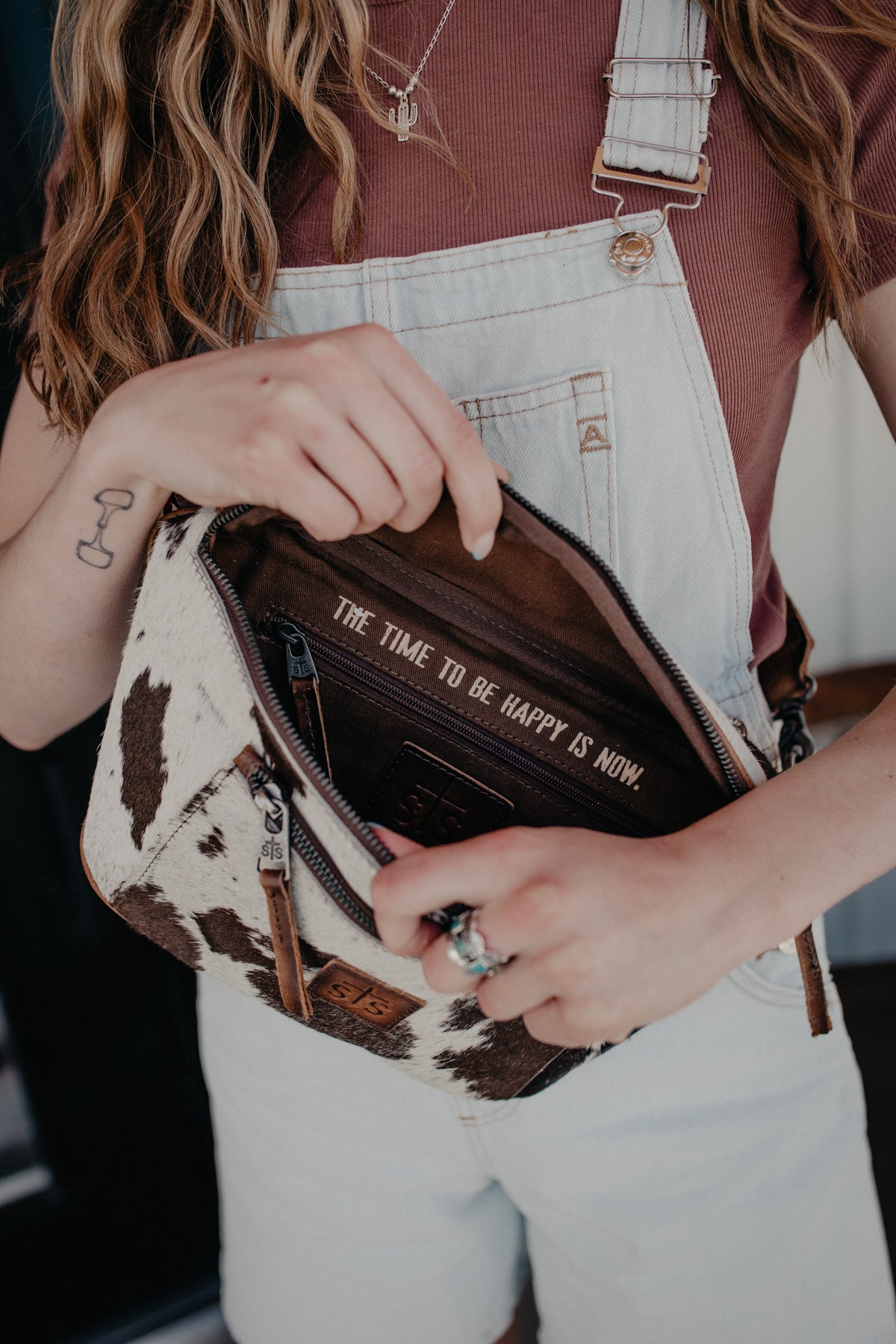 Vaquero Concho Sachi Sling Cowhide STS33892