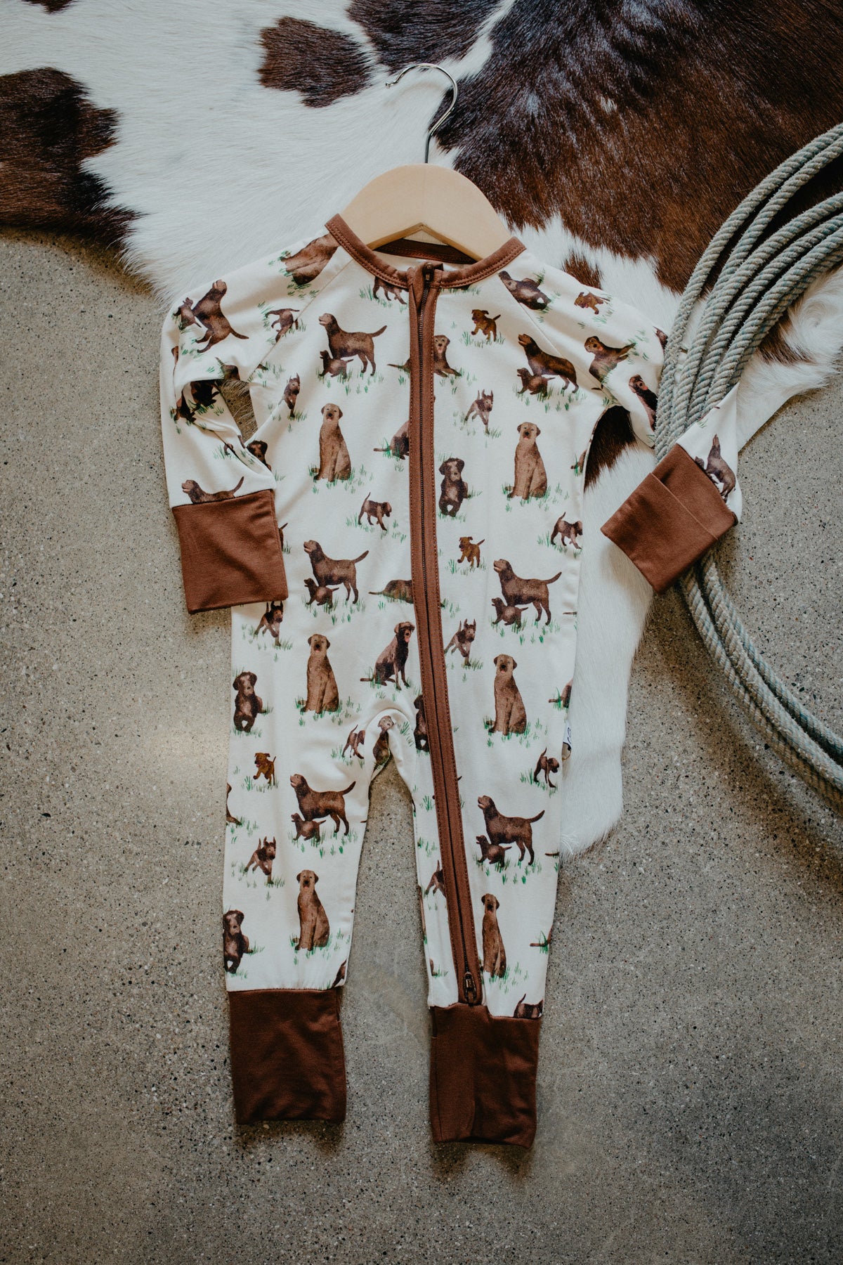 'Chocolate Lab Dogs' Long Sleeve Zip PJ (Sizes 0-3M to 18-24M)
