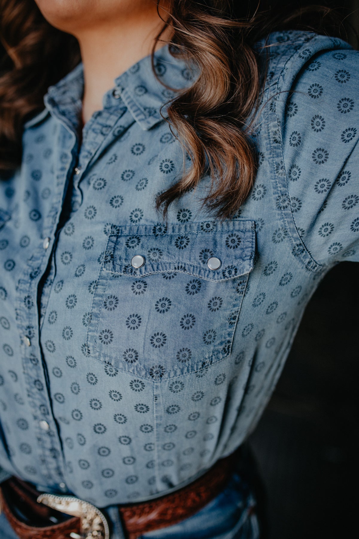 'Kellie' Tencel Medallion Print Pearl Snap (S-XL)