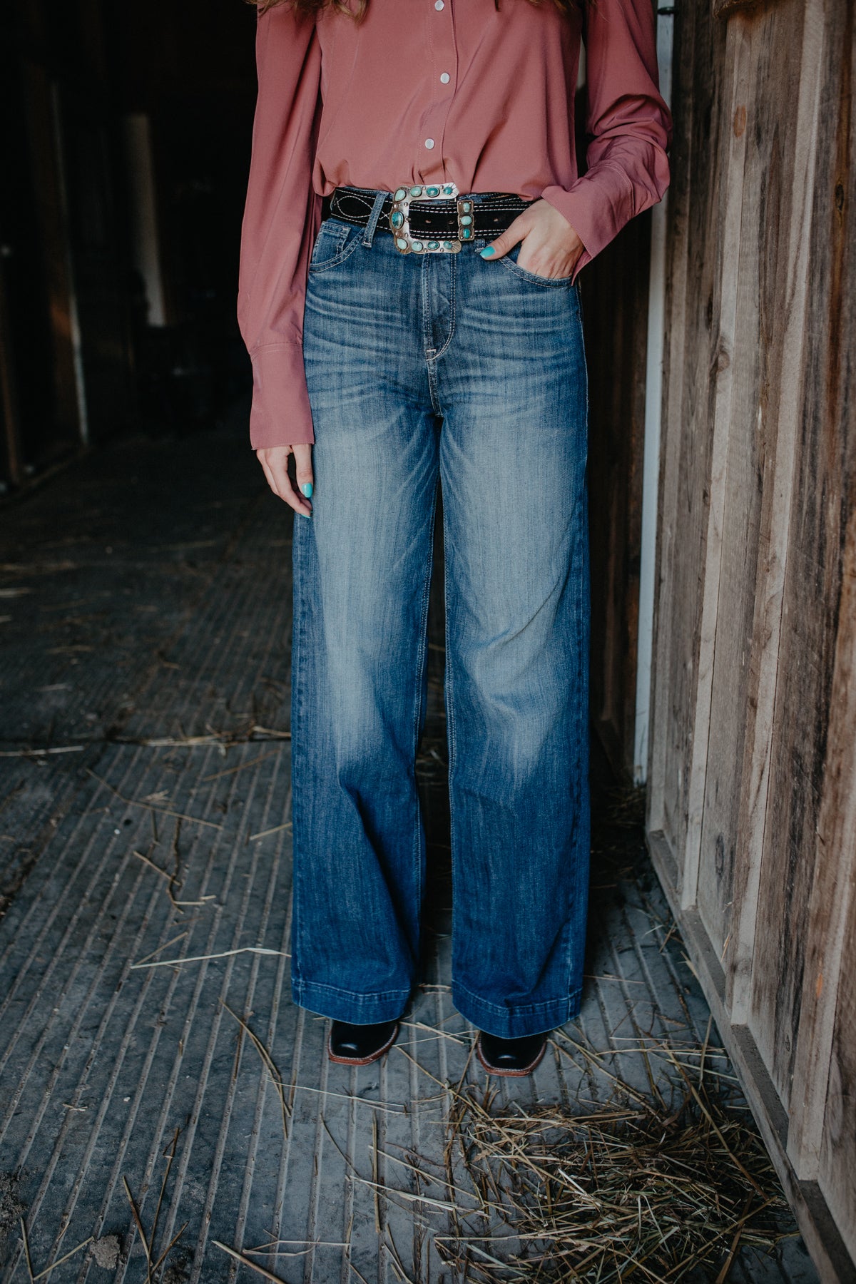 'Rosalie' Ultra High Rise Wide Leg Jean by Ariat (Sizes 25-34)