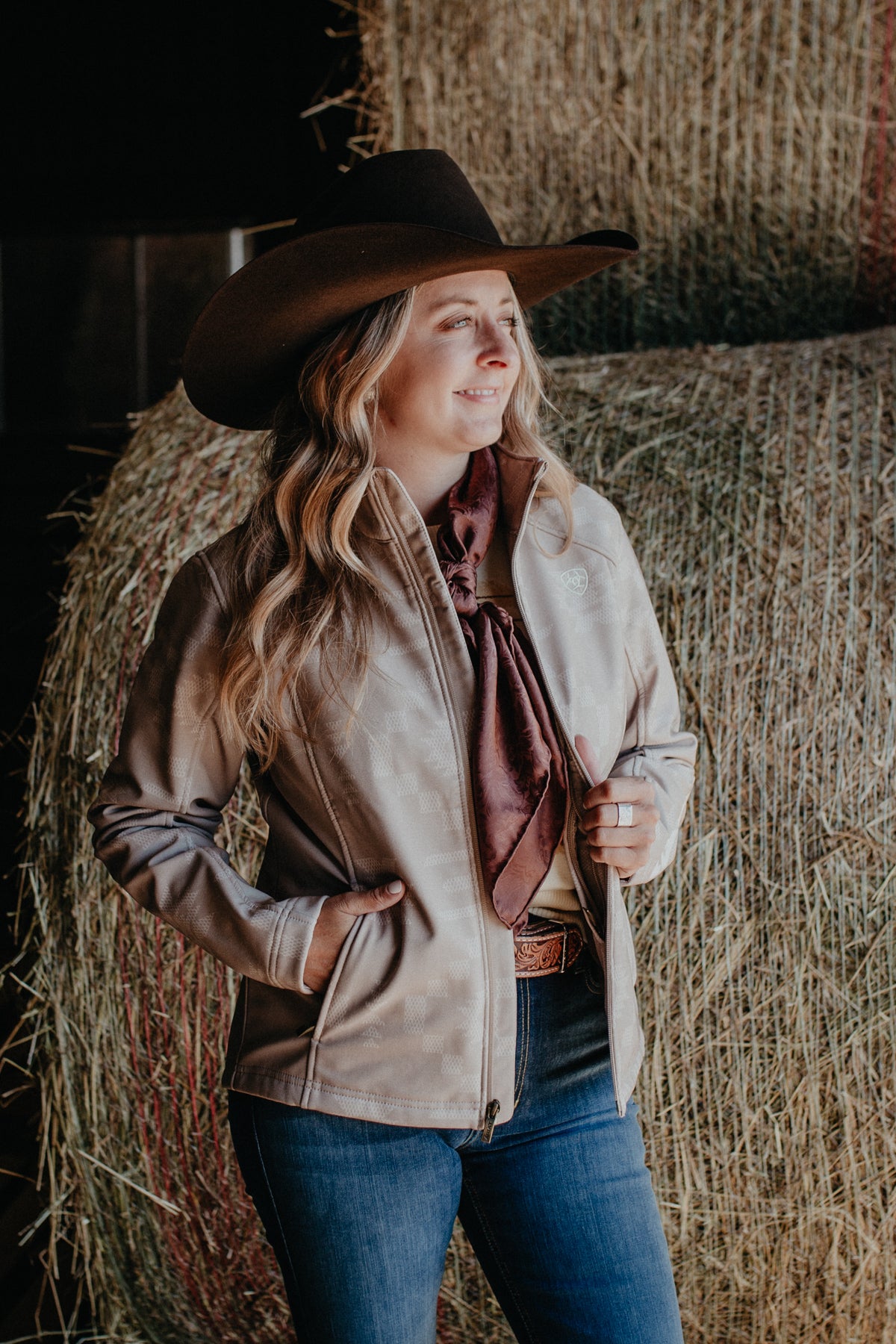 'Oakley' Ariat Logo Softshell Jacket (XS-XXL)