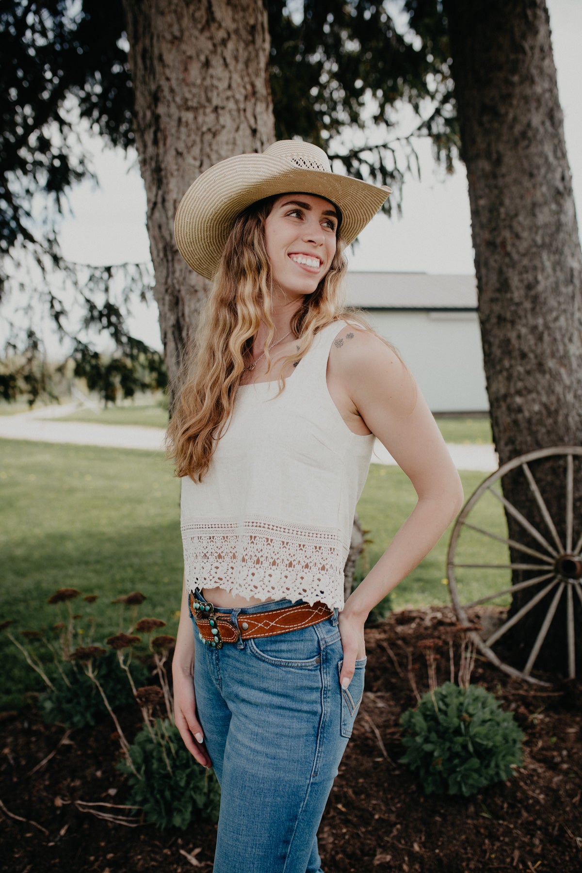 'Liv' Natural Linen Blend Sleeveless Top with Lace Scalloped Hemline (M only)