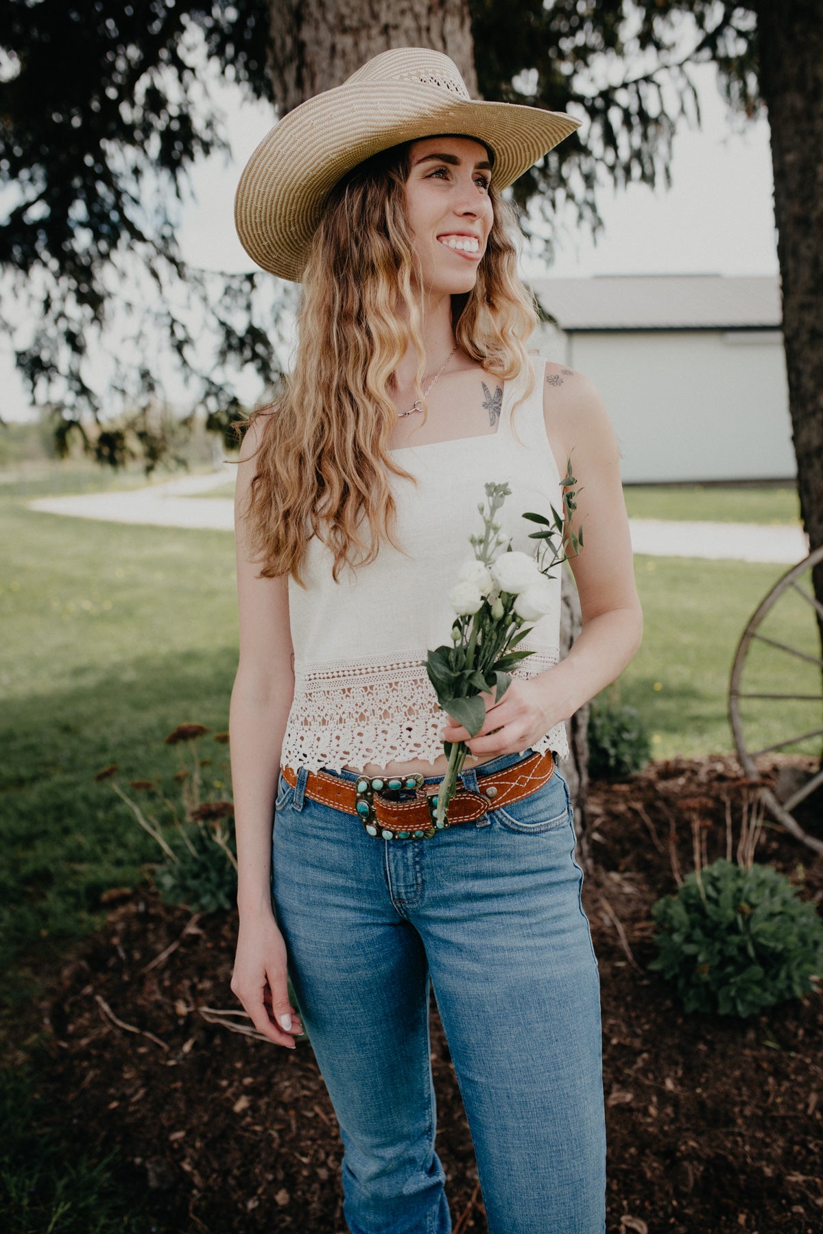 'Liv' Natural Linen Blend Sleeveless Top with Lace Scalloped Hemline (M only)