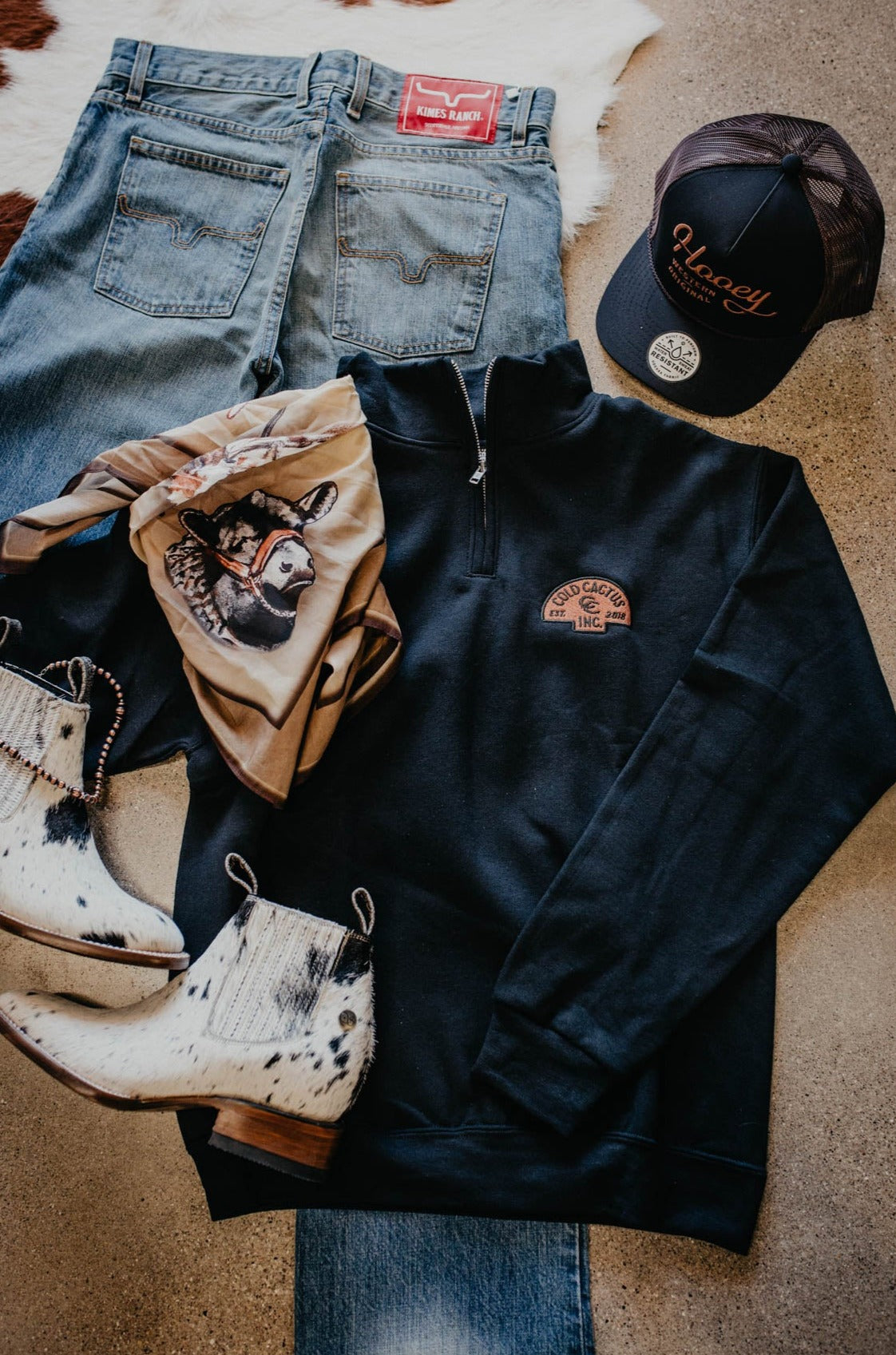 CC Horseshoe Logo Black Embroidered Quarter Zip (S-XXL)